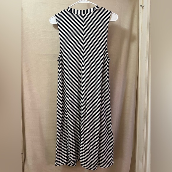 🔴 J Crew Black Striped Sleeveless Dress With Pockets midi dress summer vacation - Picture 6 of 7